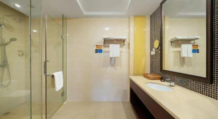 Longyan Capital International Hot Spring Resort