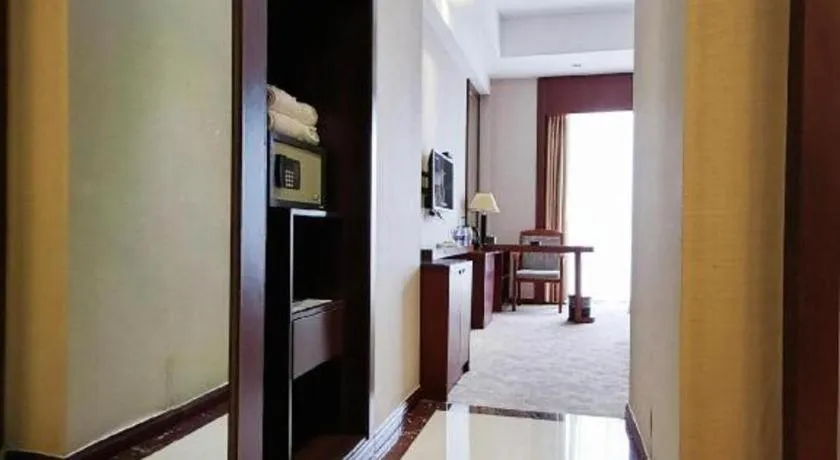 Longyan Capital International Hot Spring Resort