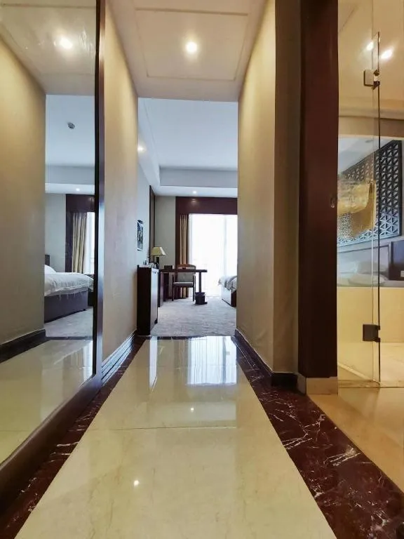 Longyan Capital International Hot Spring Resort