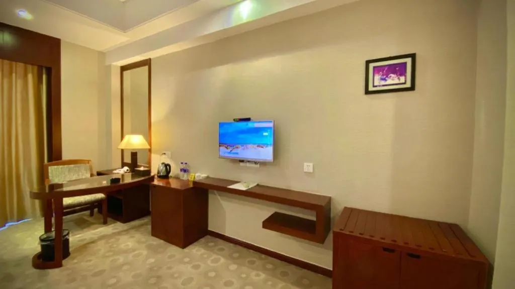 Longyan Capital International Hot Spring Resort