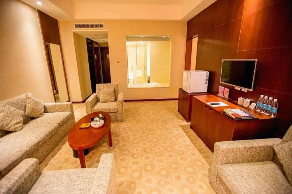 Longyan Capital International Hot Spring Resort