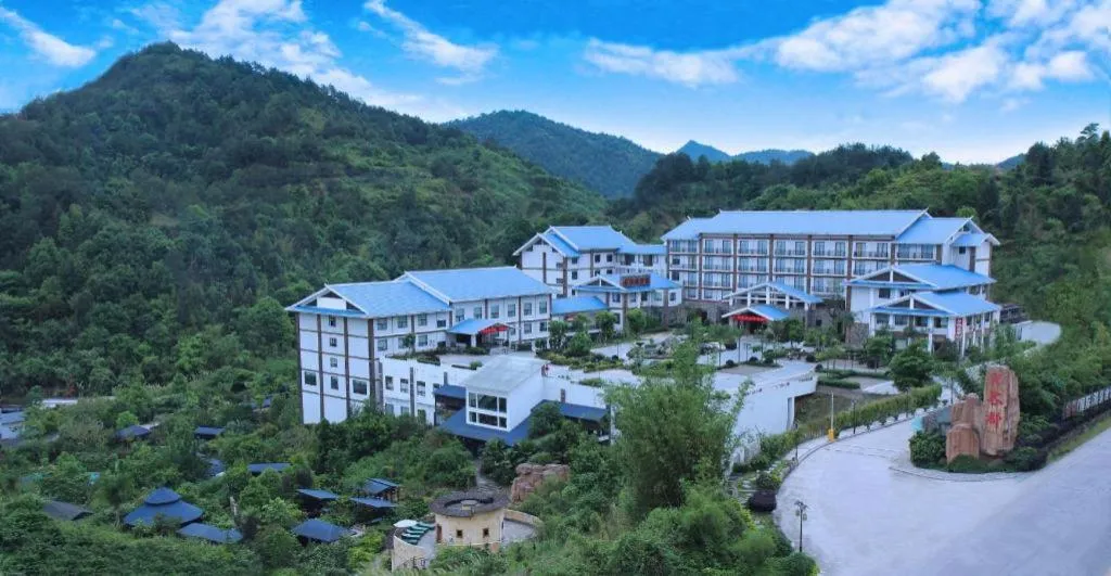 Longyan Capital International Hot Spring Resort