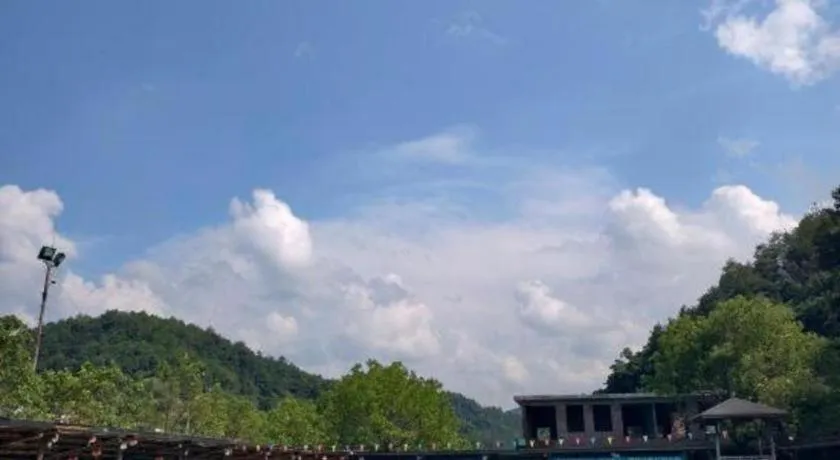 Longyan Capital International Hot Spring Resort