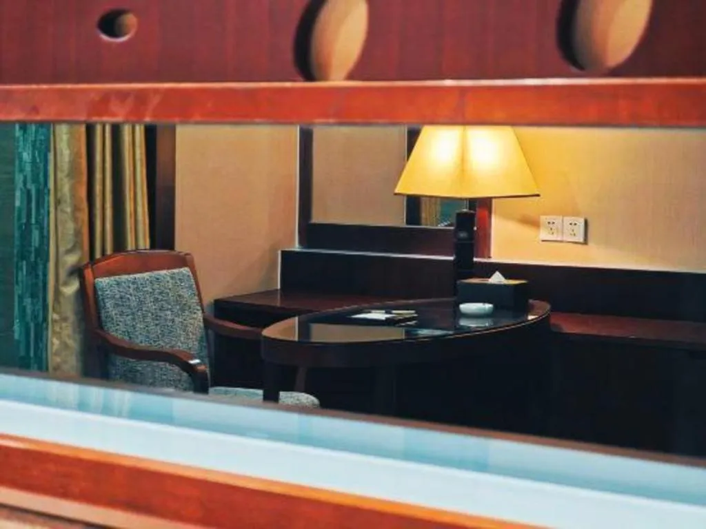 Longyan Capital International Hot Spring Resort