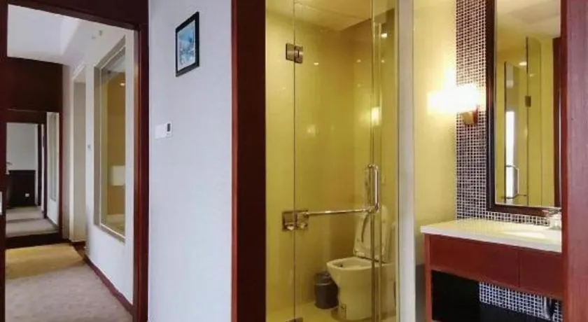 Longyan Capital International Hot Spring Resort