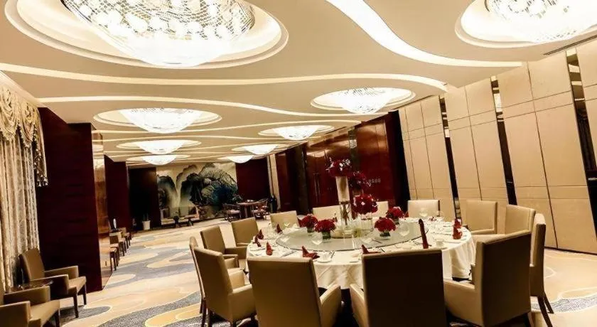 Licai Tianqi Hotel