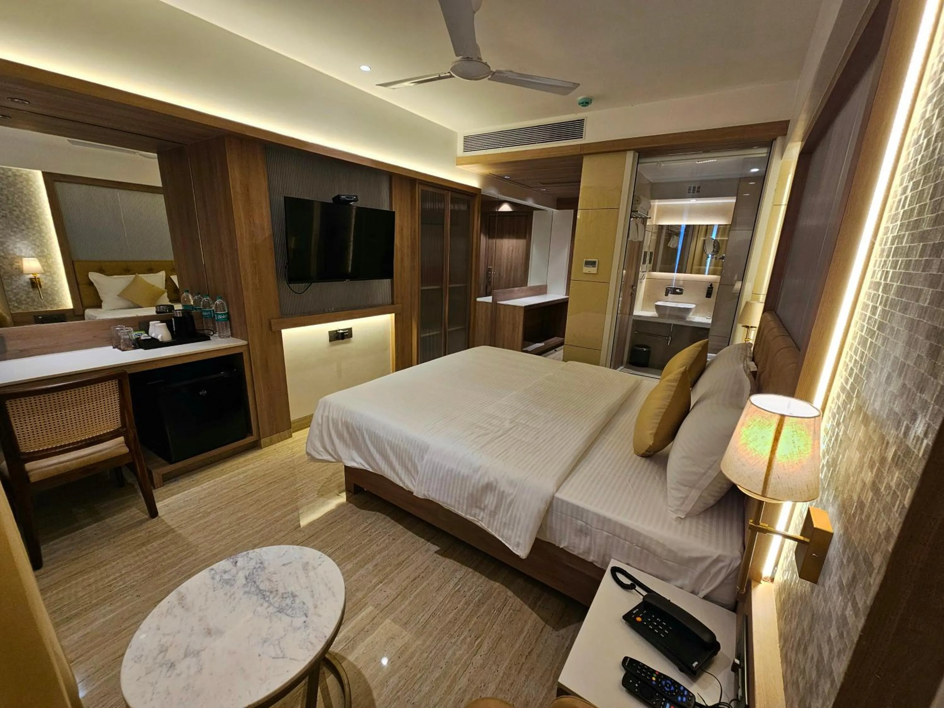 Bedroom, Bed in Hotel Golden Nest Thane