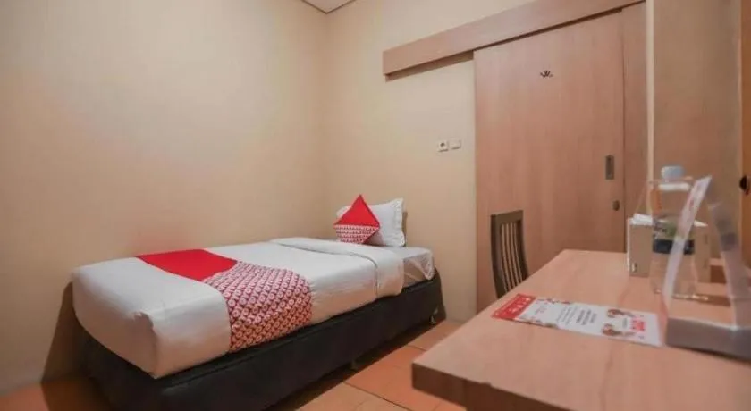 OYO 298 Gemilang Guesthouse