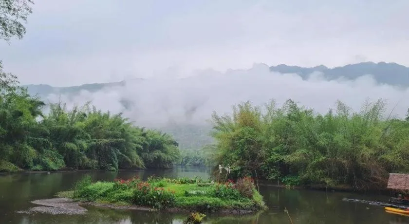 Le Bassin Erawan Resort