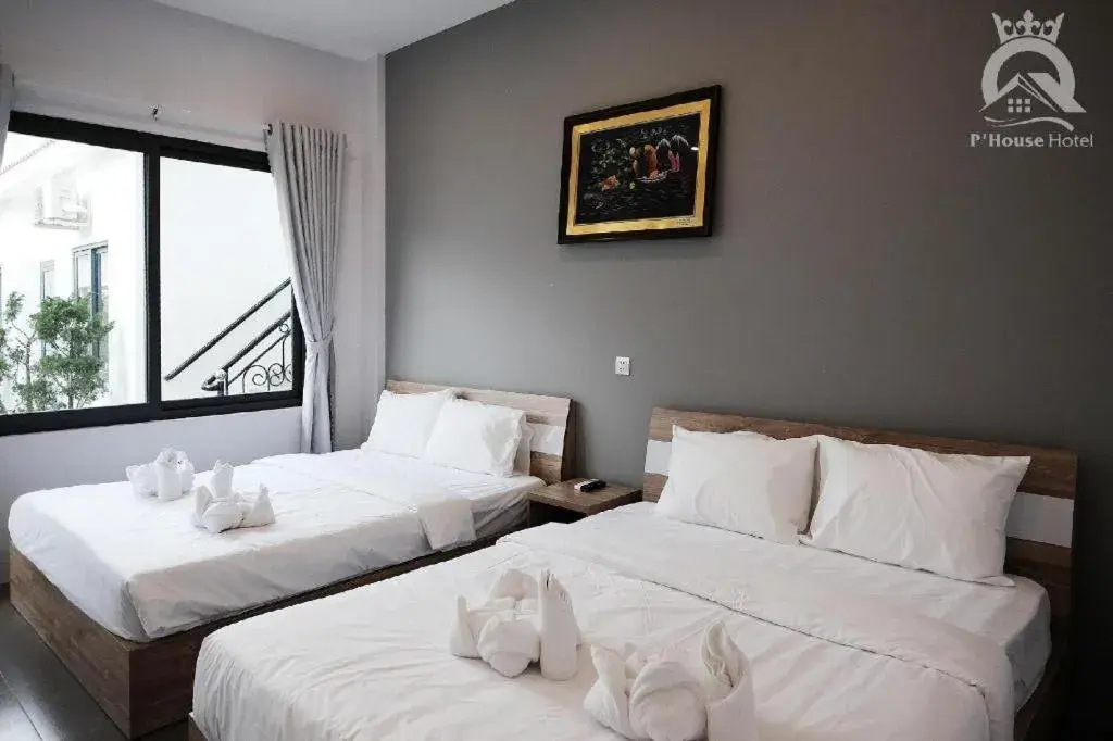 Bed in PHouse Hotel Bed in PHouse Hotel