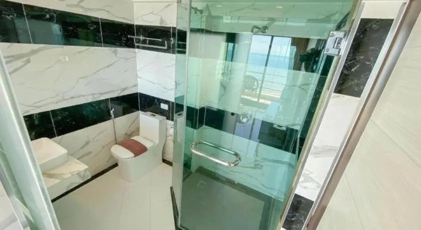 Bed in Blue Wave Hotel Hua Hin