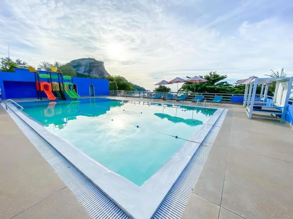 Blue Wave Hotel Hua Hin