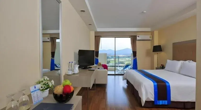 Bed in Blue Wave Hotel Hua Hin Bed in Blue Wave Hotel Hua Hin