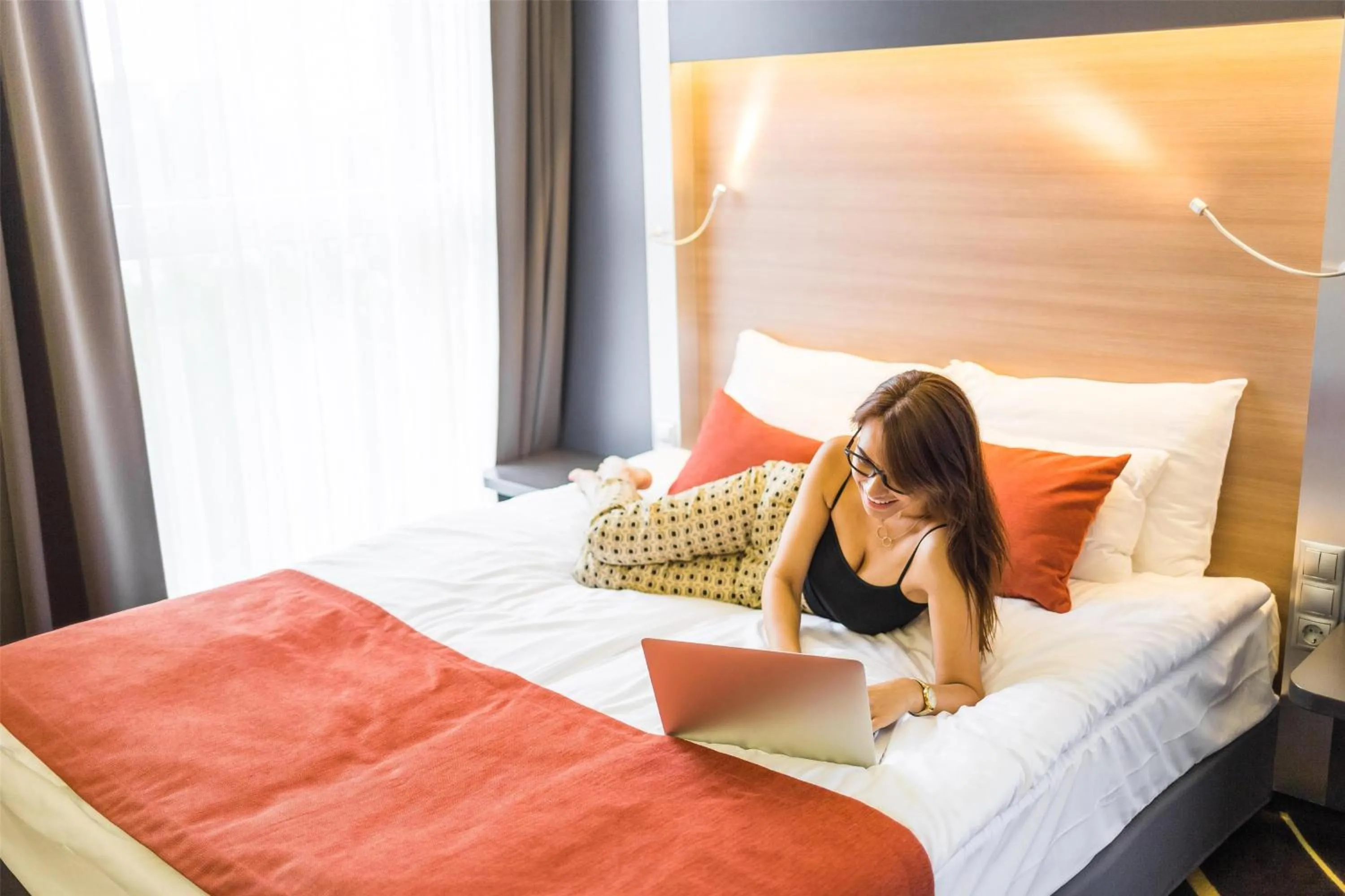 Bedroom, Bed in Best Western Plus Lakeside Hotel