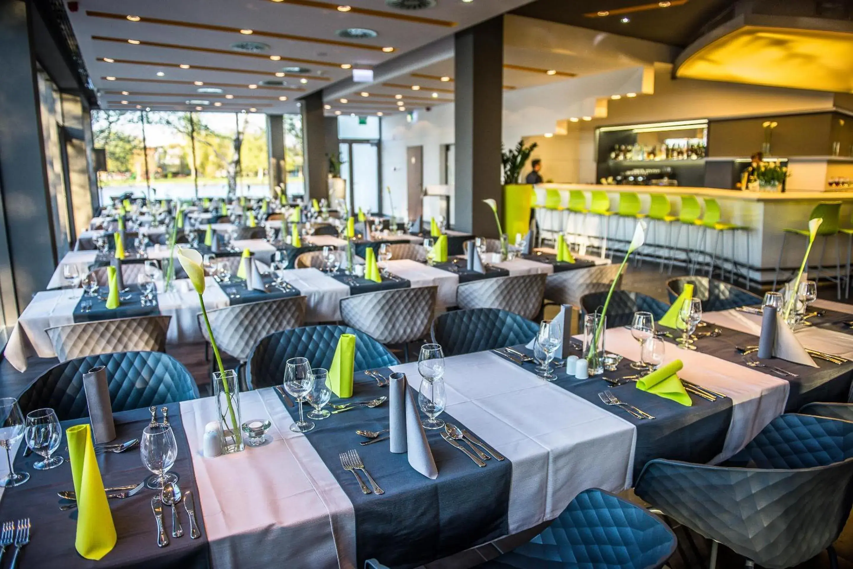 Restaurant/places to eat in Best Western Plus Lakeside Hotel Restaurant/places to eat in Best Western Plus Lakeside Hotel