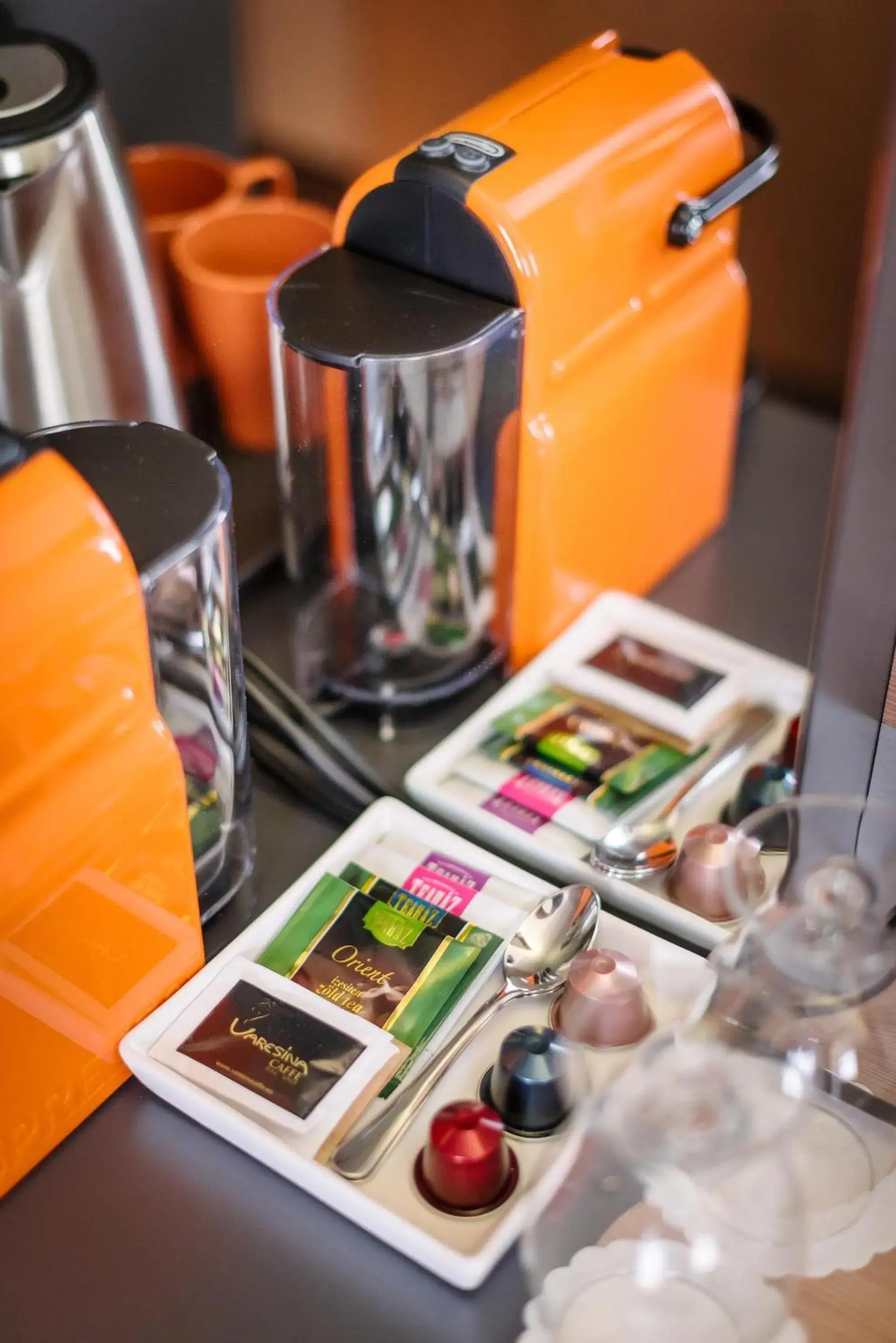 King Room with Lake View - Non-Smoking in Best Western Plus Lakeside Hotel King Room with Lake View - Non-Smoking in Best Western Plus Lakeside Hotel