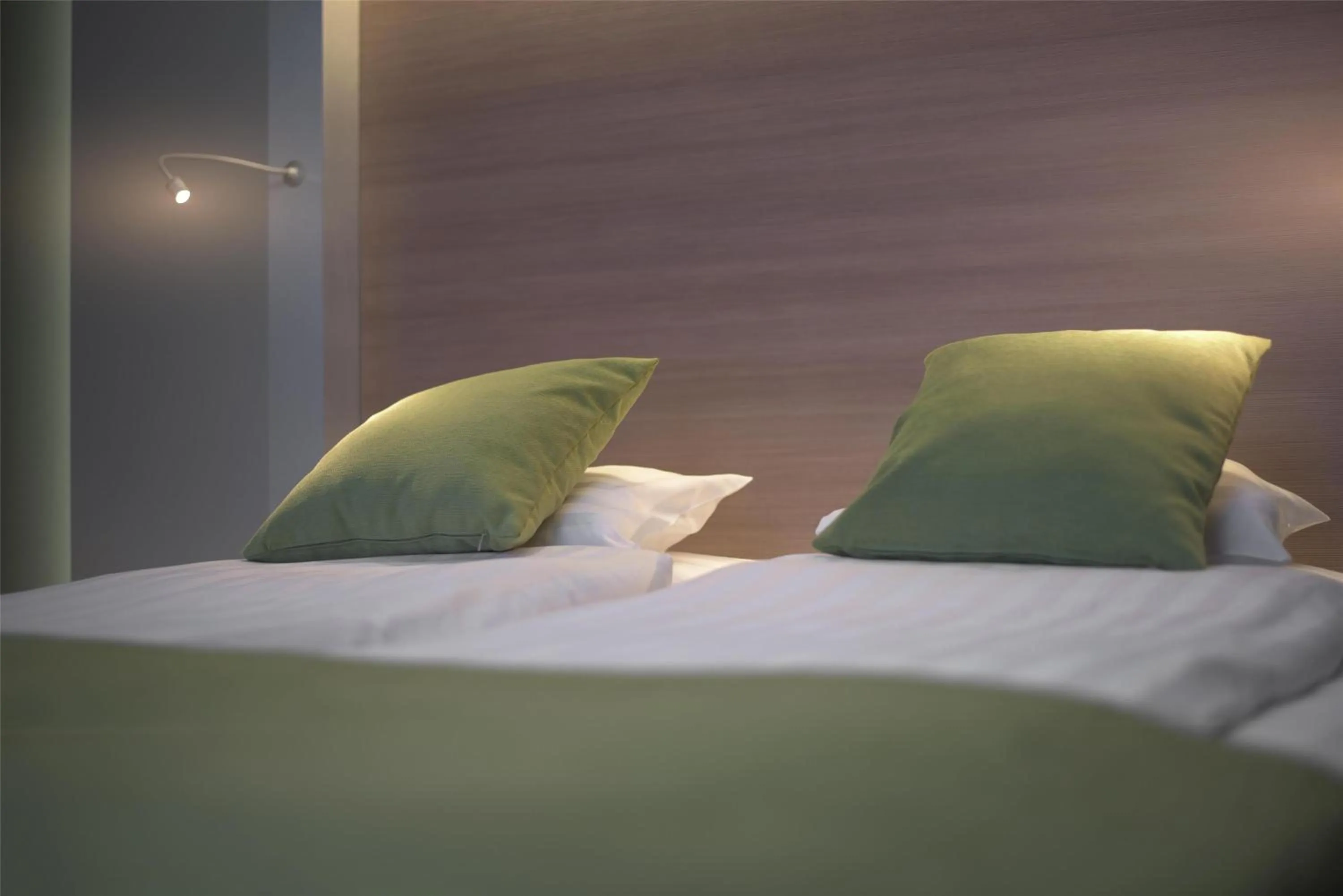 Bedroom, Bed in Best Western Plus Lakeside Hotel