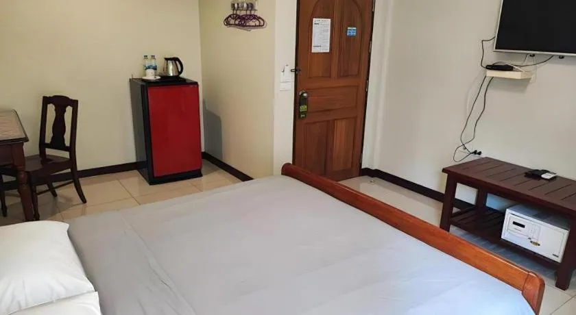 Bed in Sunflower Place