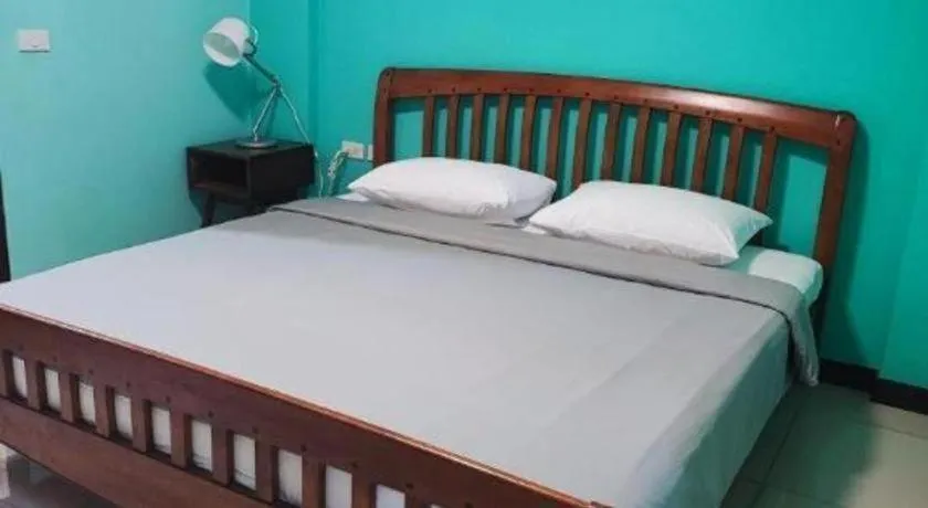 Bed in Sunflower Place