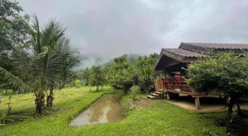 Nai Khun Khao Resort