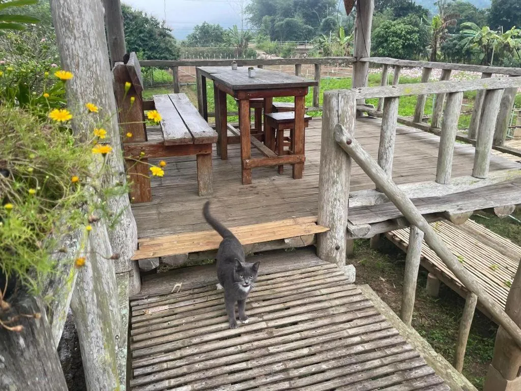 Nai Khun Khao Resort