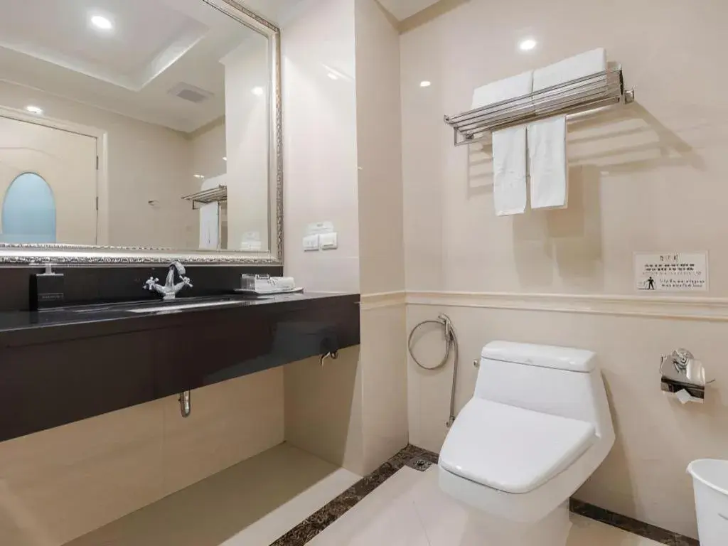 LK Celestite LK Celestite