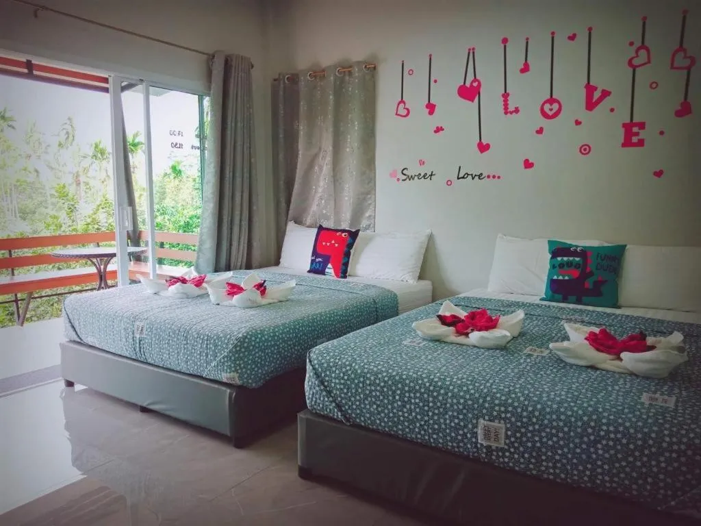 Bed in Baan Bhuriwat Kiriwong