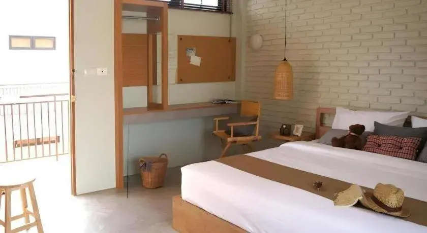 Bed in Yellow Moon Hotel Bed in Yellow Moon Hotel