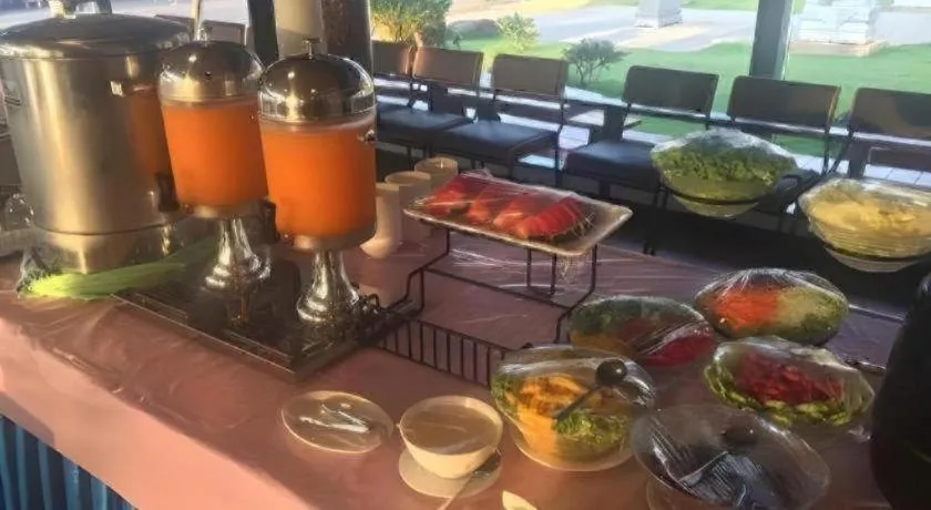 Chatnipa Beach Resort