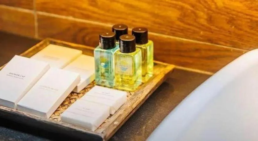 Chatnipa Beach Resort