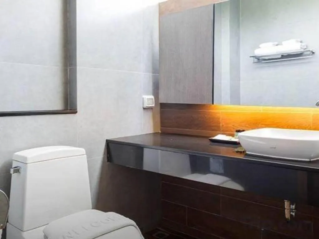 Chatnipa Beach Resort