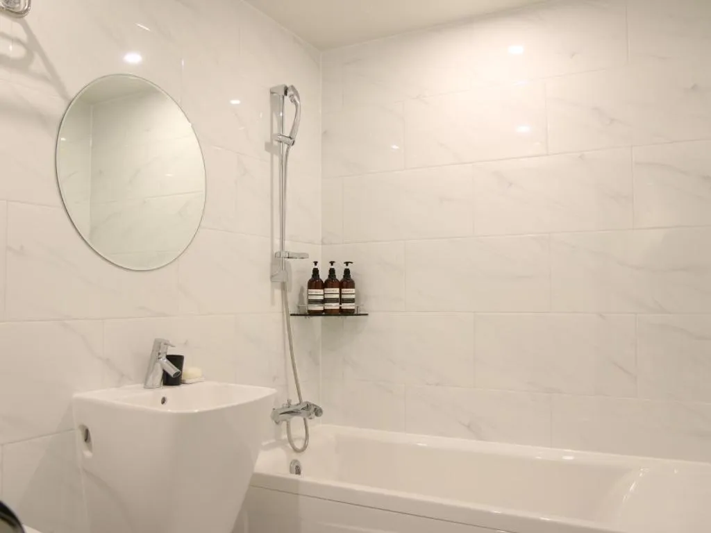 Changwon Brown dot Hotel Palyong