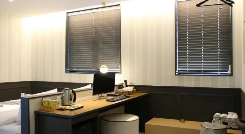 Changwon Brown dot Hotel Palyong