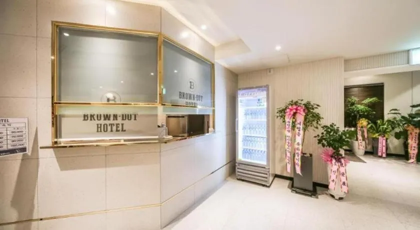 Changwon Brown dot Hotel Palyong