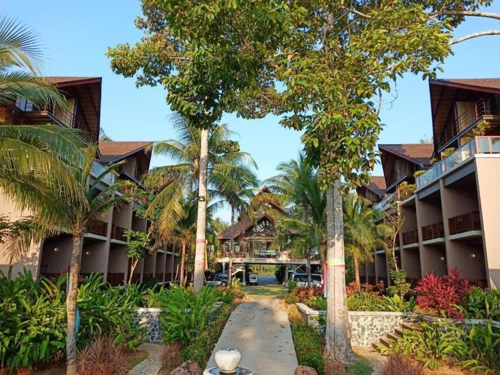 Khanom Cabana Beach Resort