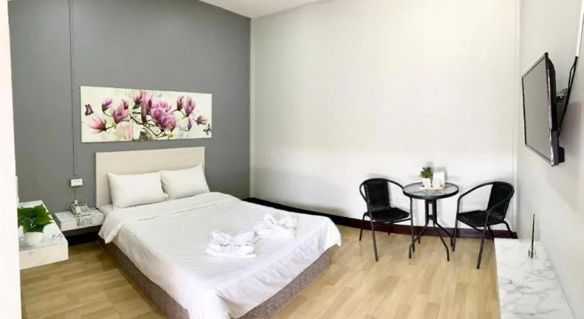 Bed in Sweet Hug Hotel