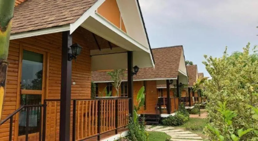 Chang Puak Resort Damnoen Saduak