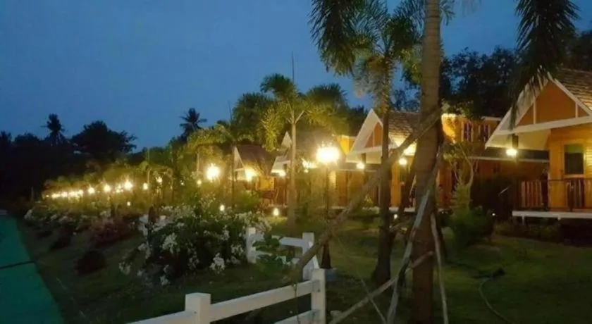 Chang Puak Resort Damnoen Saduak