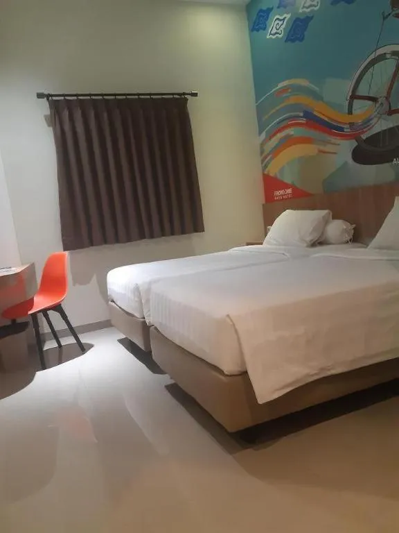 Front One Hotel Nganjuk