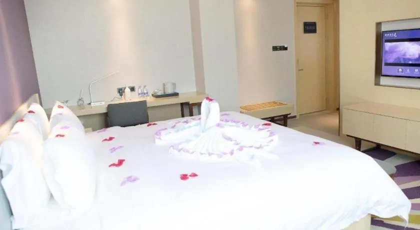 Lavande Hotel Shenzhen North Station Huawei Gangtou Metro Station