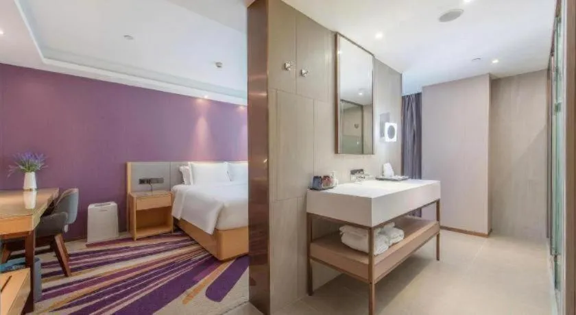 Bed in Lavande Hotel Shenzhen North Station Huawei Gangtou Metro Station