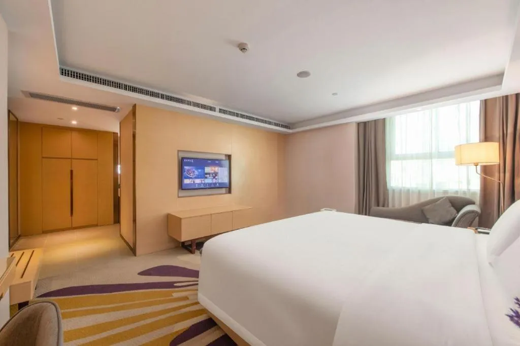 Bed in Lavande Hotel Shenzhen North Station Huawei Gangtou Metro Station