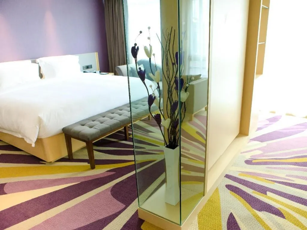 Bed in Lavande Hotel Shenzhen North Station Huawei Gangtou Metro Station