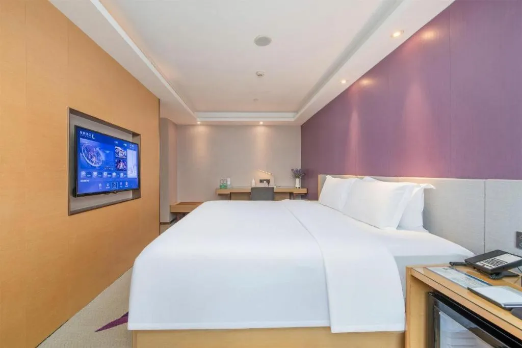 Bed in Lavande Hotel Shenzhen North Station Huawei Gangtou Metro Station