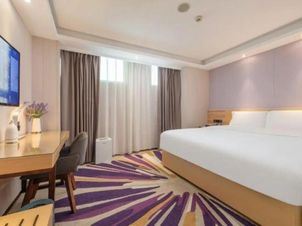 Bed in Lavande Hotel Shenzhen North Station Huawei Gangtou Metro Station