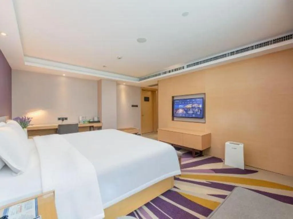 Bed in Lavande Hotel Shenzhen North Station Huawei Gangtou Metro Station