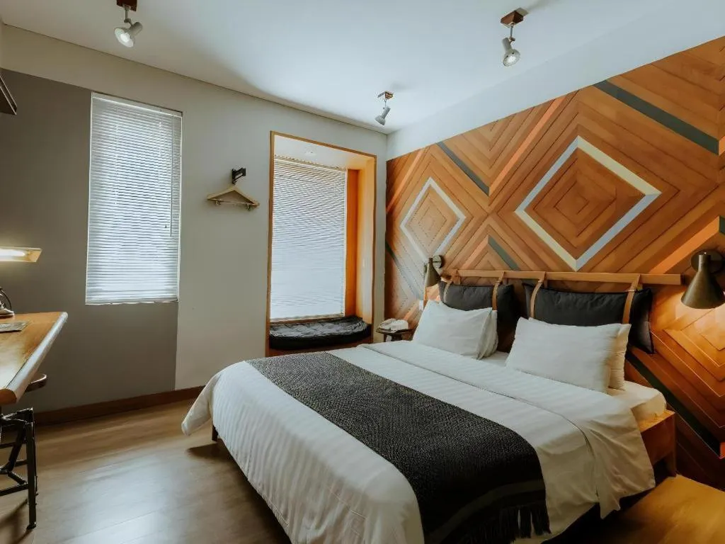 Bed in The House Tour Middletown