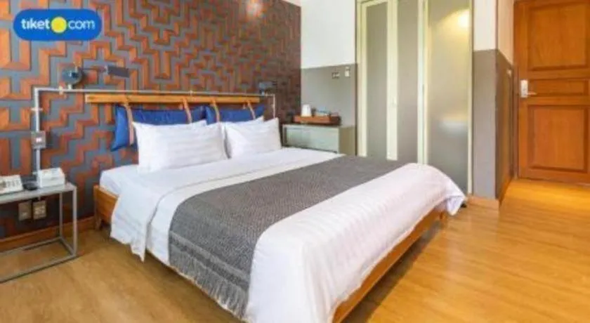 Bed in The House Tour Middletown