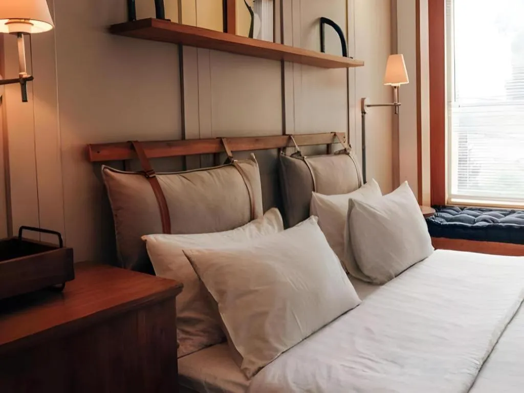 Bed in The House Tour Middletown