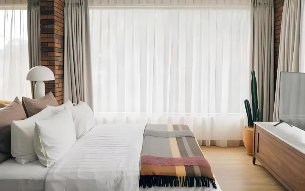 Bed in The House Tour Middletown